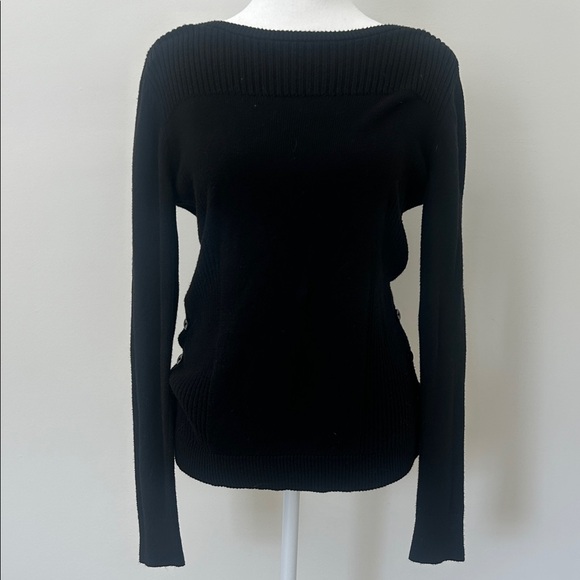 Ann Taylor Factory Sweaters - Ann Taylor Factory Black Crew Neck Sweater